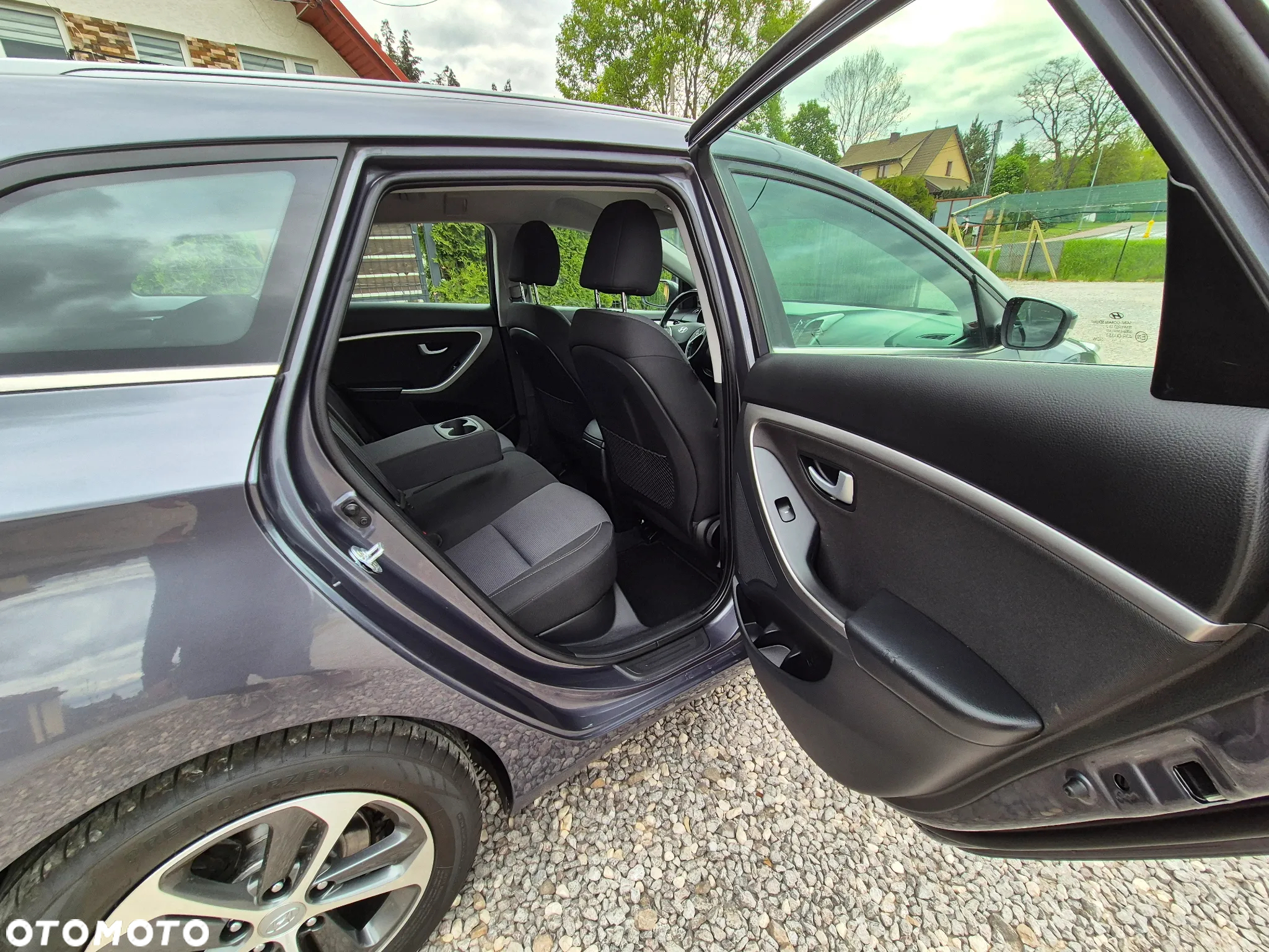 Hyundai i30 blue Kombi 1.4 Classic Navigation - 33