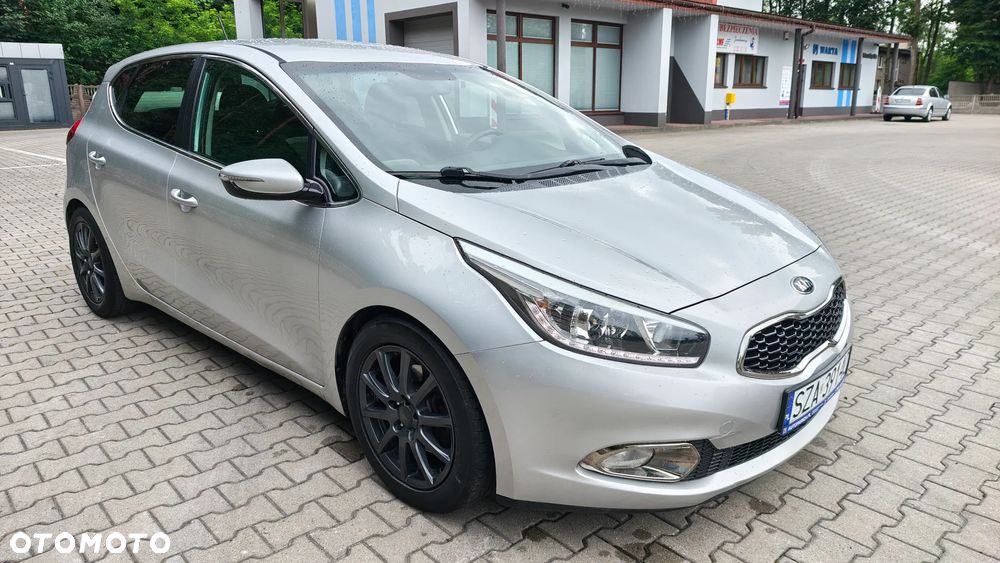 Kia Ceed 1.6 CRDi XL - 4
