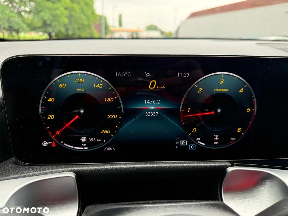 Mercedes-Benz GLB 180 d AMG Line 8G-DCT - 12