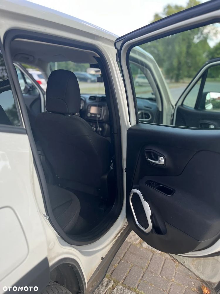 Jeep Renegade 1.0 GSE T3 Turbo Sport FWD S&S - 13