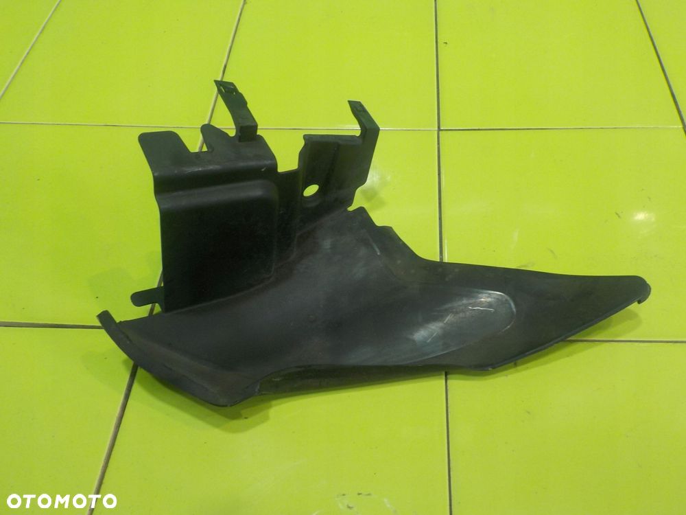 VOLVO S60 II V60 I 1.6 B AUT 12r kierownica powietrza prawa przod 31323559 - 3