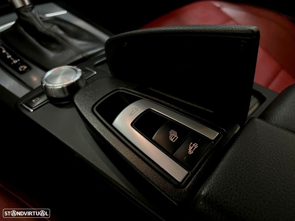 Mercedes-Benz E 250 - 24