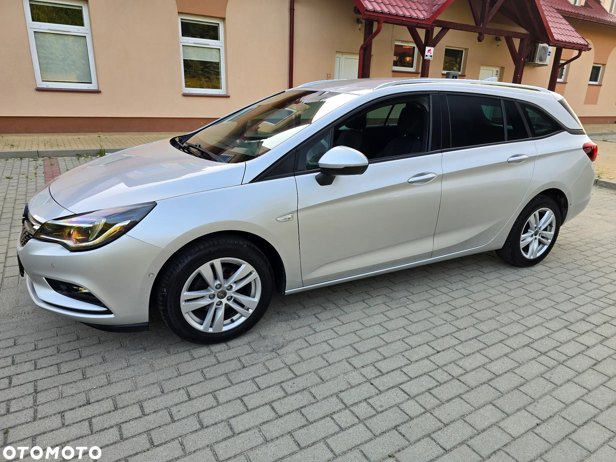 Opel Astra 1.4 Turbo Active - 10