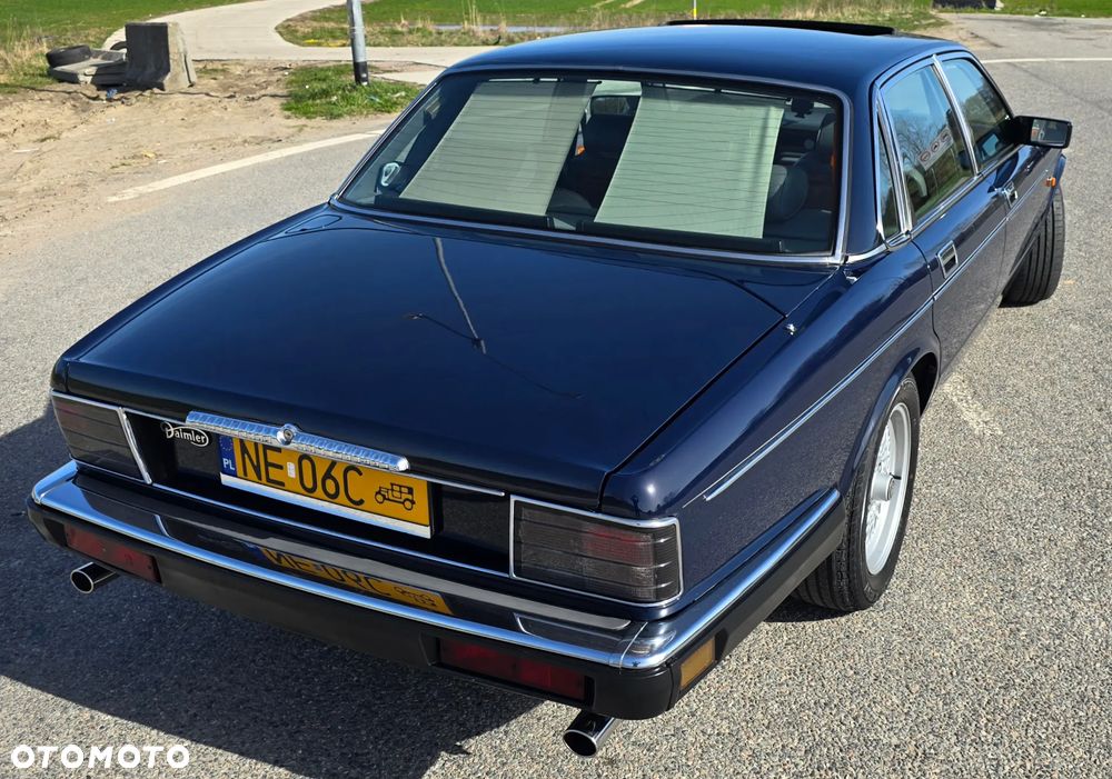 Jaguar Daimler 4.0i - 9