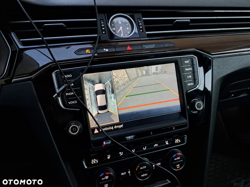 Volkswagen Passat 2.0 TDI BMT 4Mot Highline DSG - 9