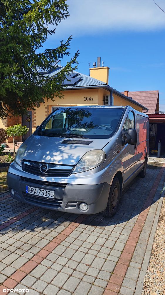 Opel Vivaro - 2