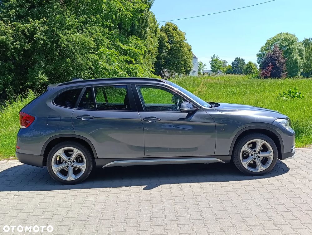 BMW X1 sDrive18d Sport Line - 4