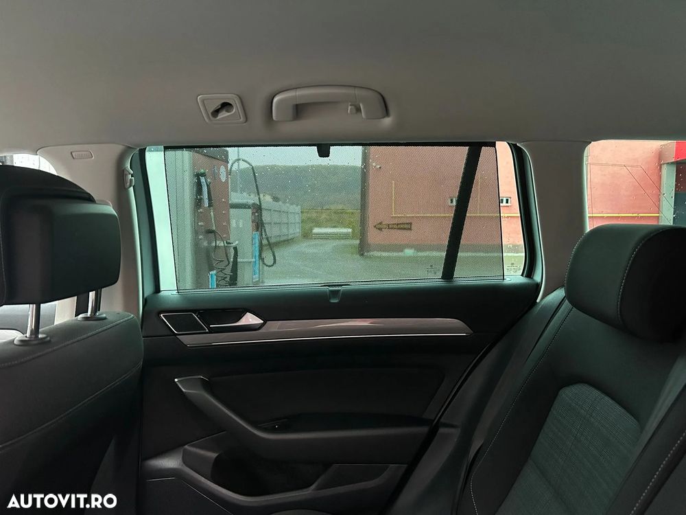 Volkswagen Passat Variant 2.0 TDI SCR DSG Business - 13