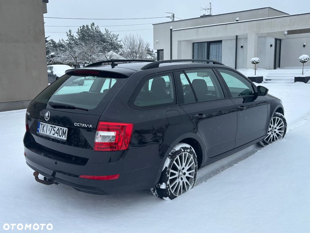 Skoda Octavia 2.0 TDI DSG Ambition - 5