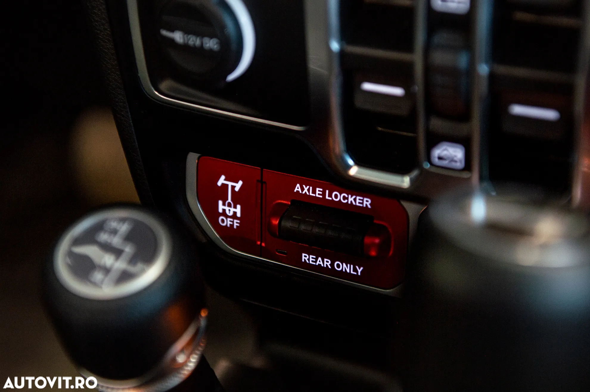 Jeep Wrangler - 24