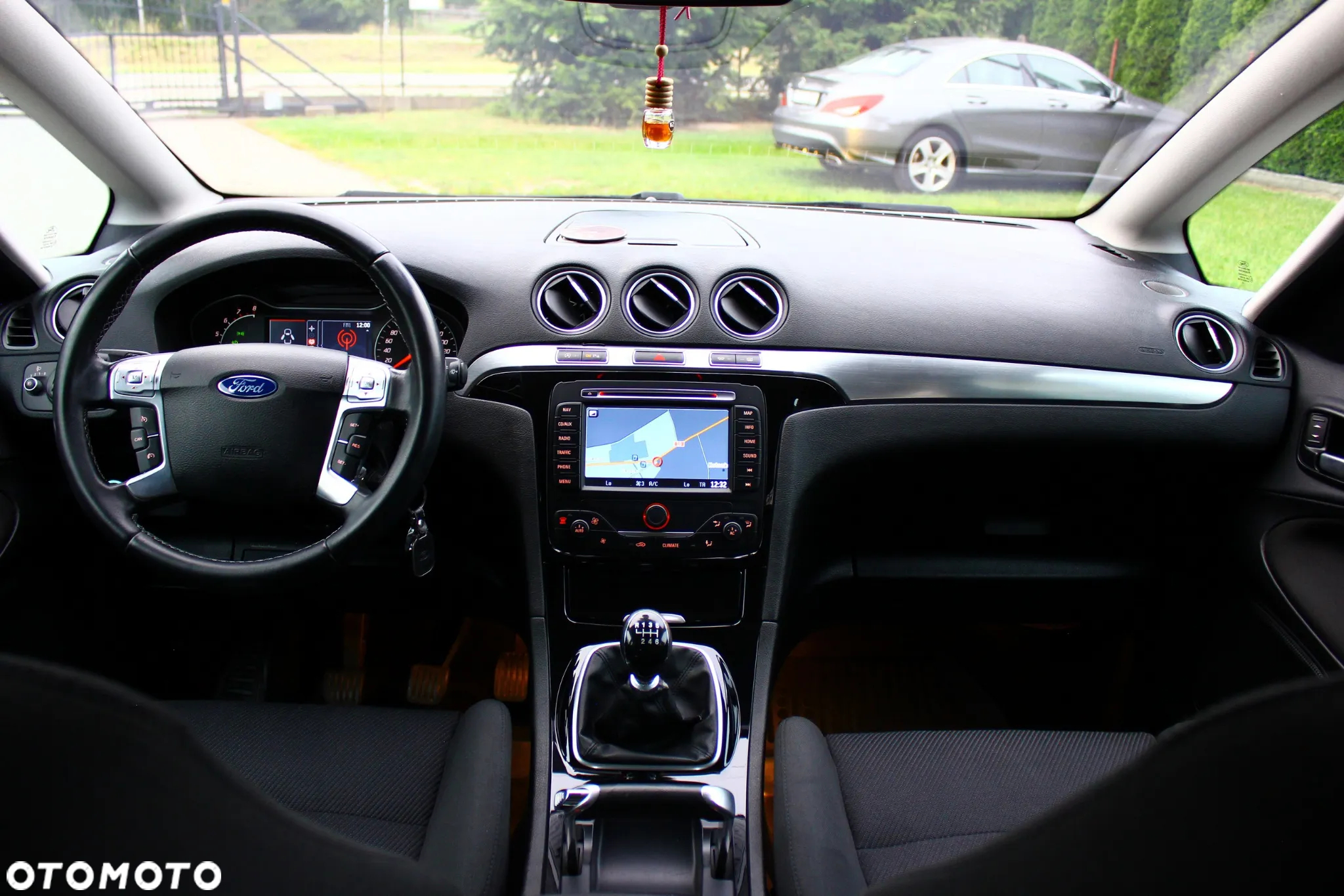 Ford S-Max 1.6 EcoBoost Titanium - 36