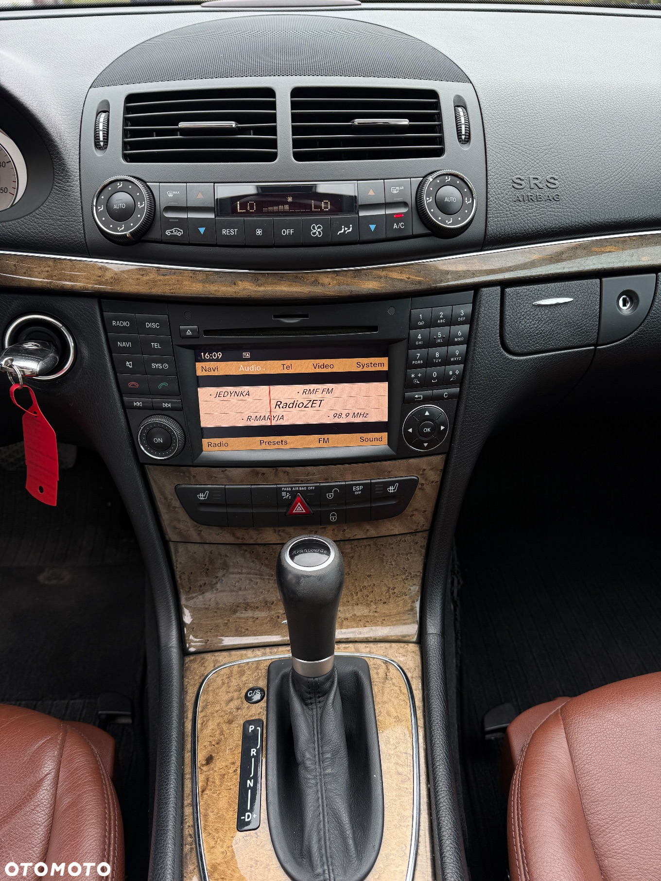 Mercedes-Benz Klasa E 200 T CDI 7G-TRONIC Avantgarde - 20