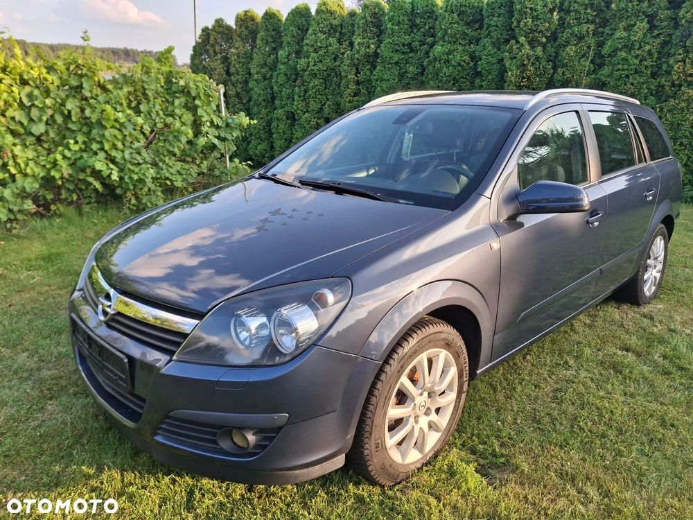 Opel Astra 1.8 Caravan Cosmo - 3