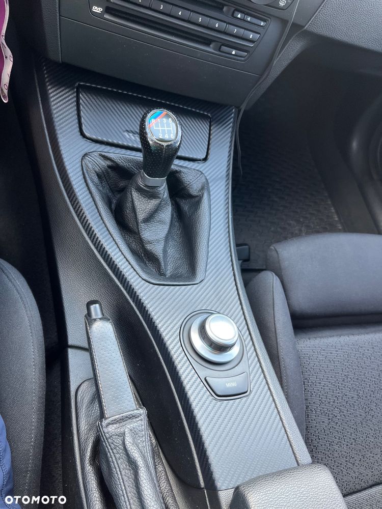 BMW Seria 3 320d - 24