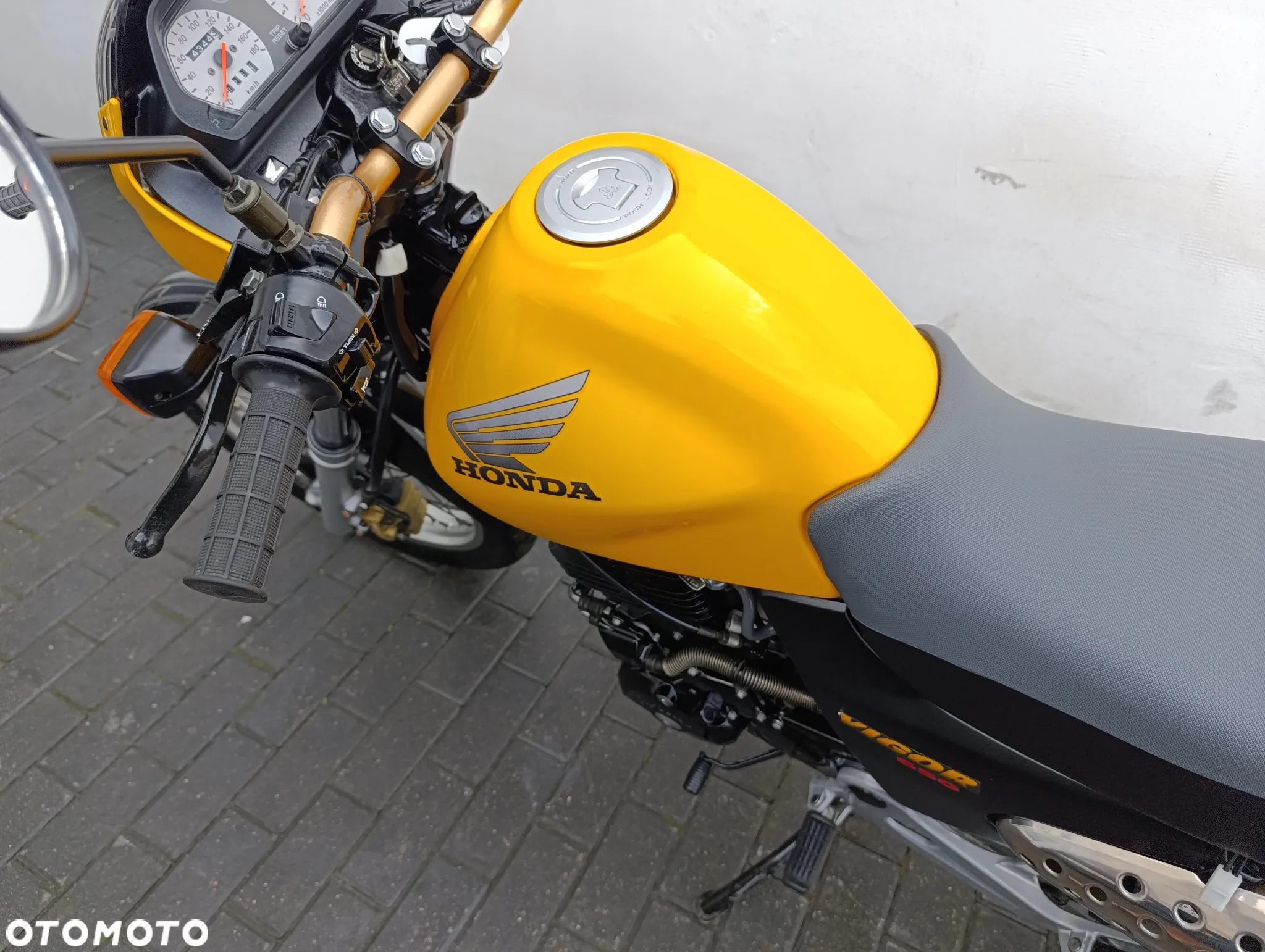 Honda FX - 13