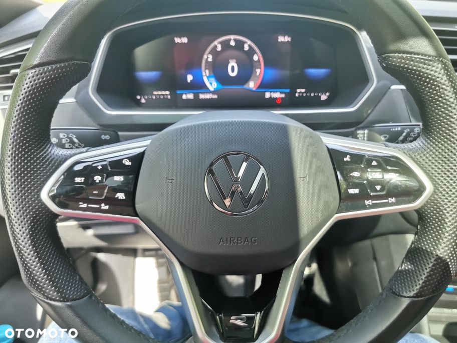 Volkswagen Tiguan - 25