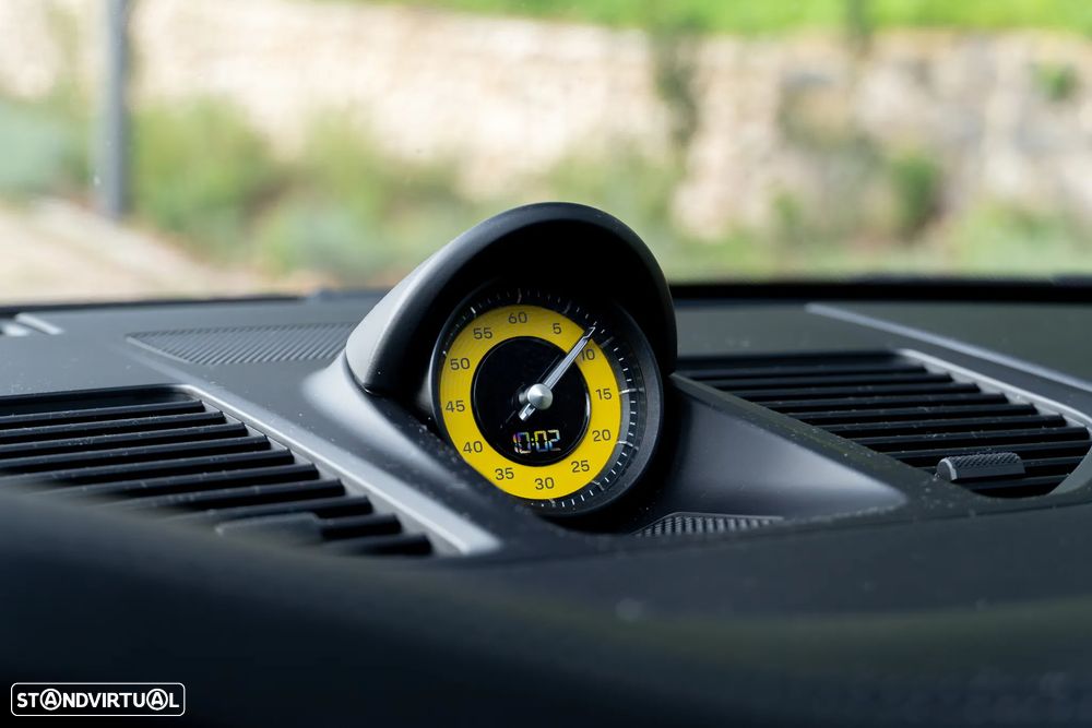 Porsche 911 (992) Carrera GTS PDK - 18