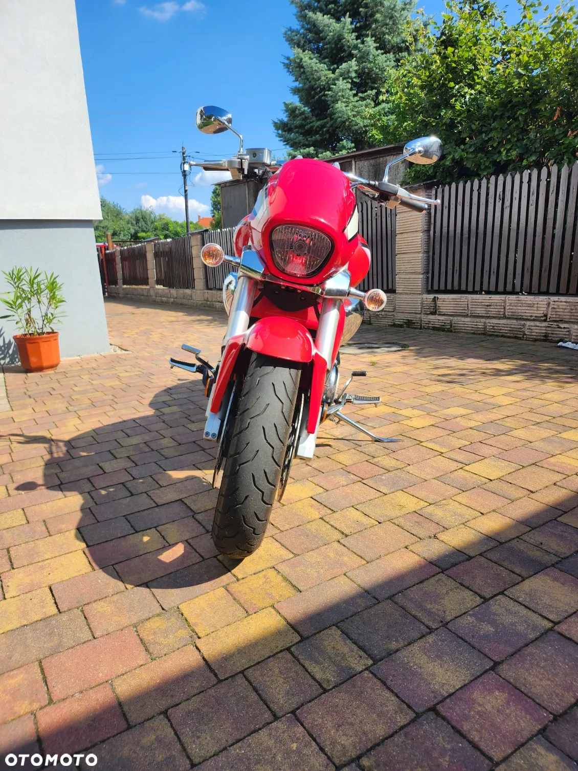Suzuki Boulevard - 9