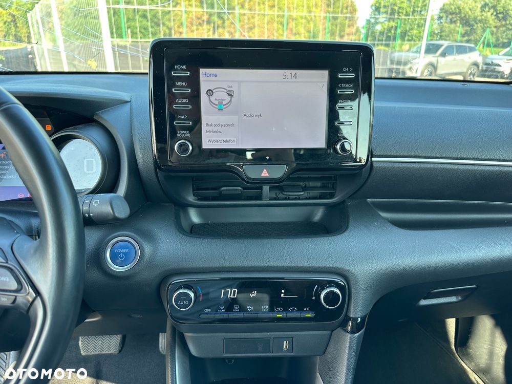 Toyota Yaris - 25