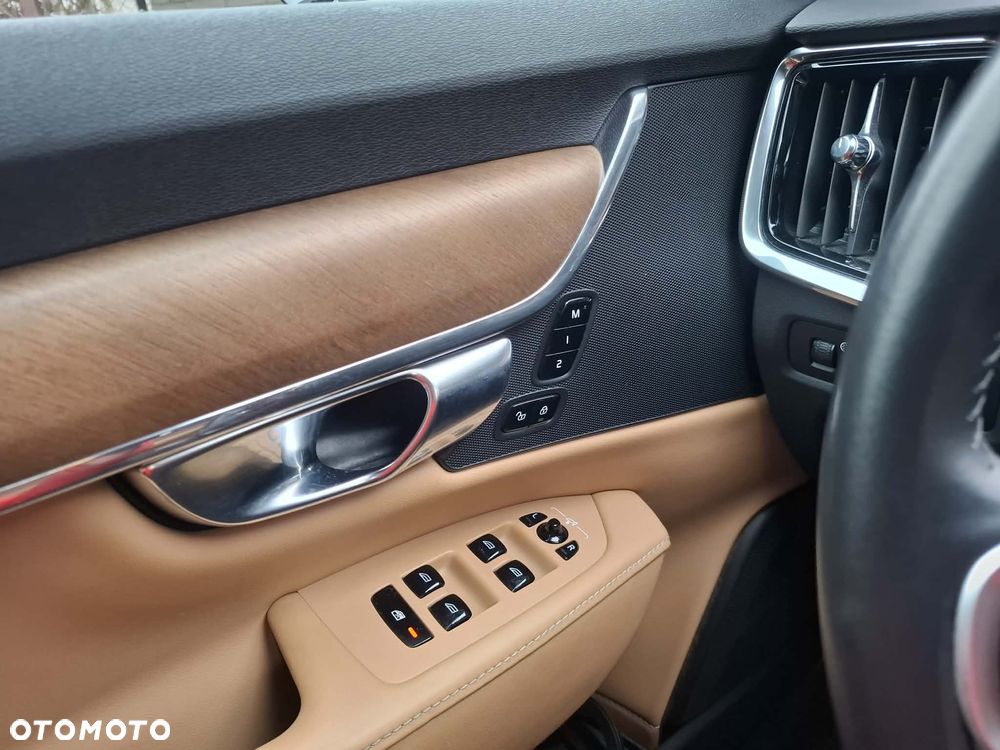 Volvo S90 D5 AWD Inscription - 19
