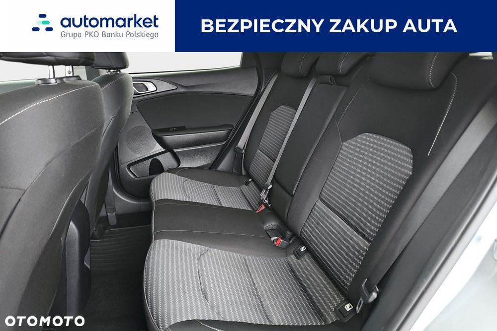 Kia XCeed 1.5 T-GDI M - 12