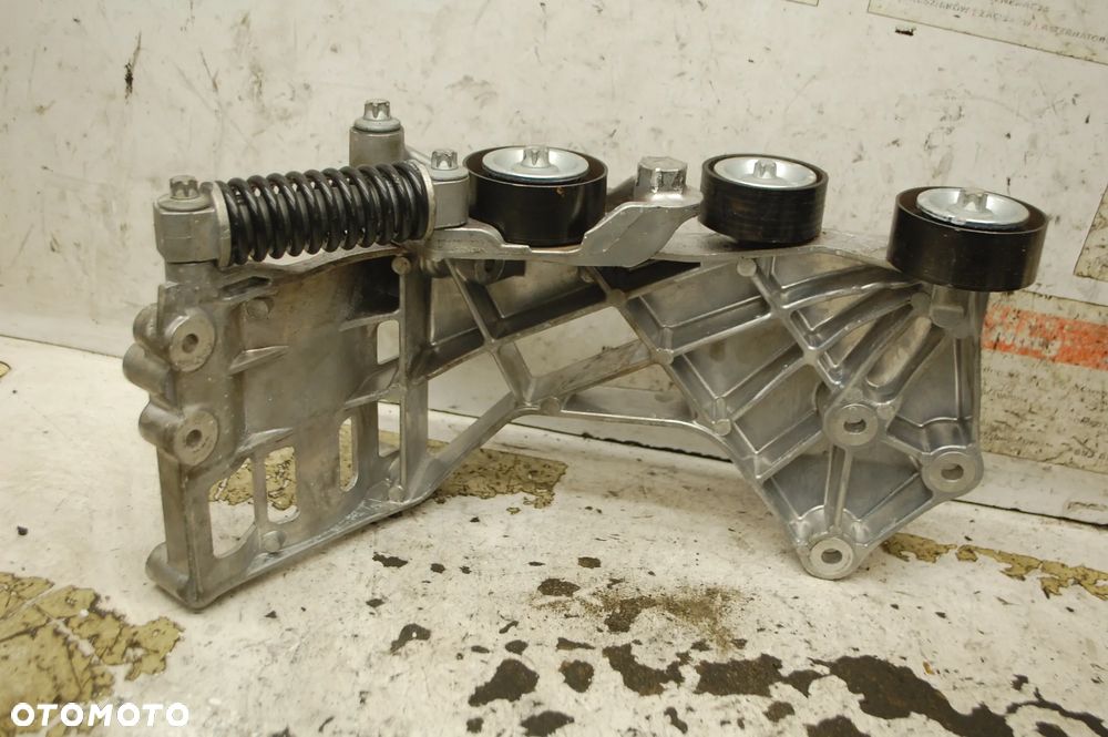 ŁAPA ALTERNATOR NAPINACZ ROLKI GATES E4377A890250 MERCEDES W169 W245 1.5 1.7 - 3