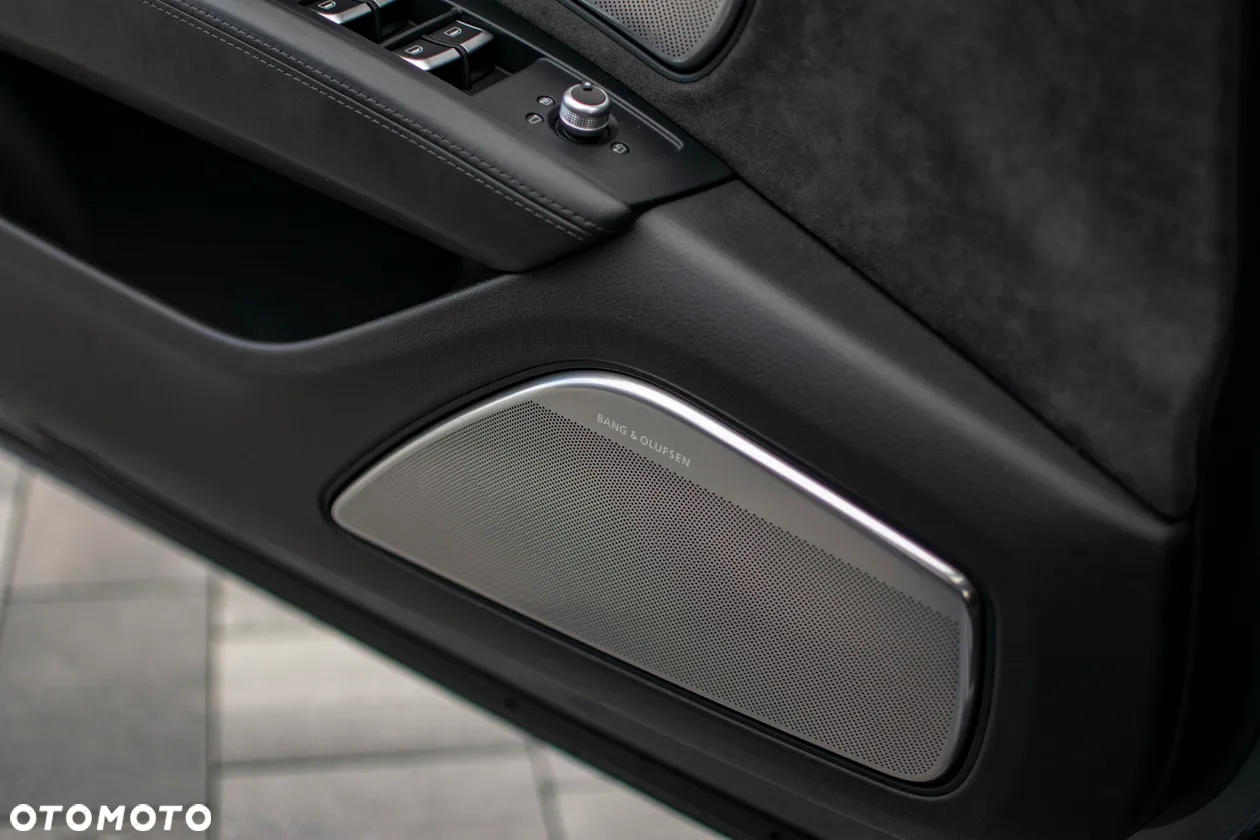 Audi S8 4.0 TFSI Quattro - 37