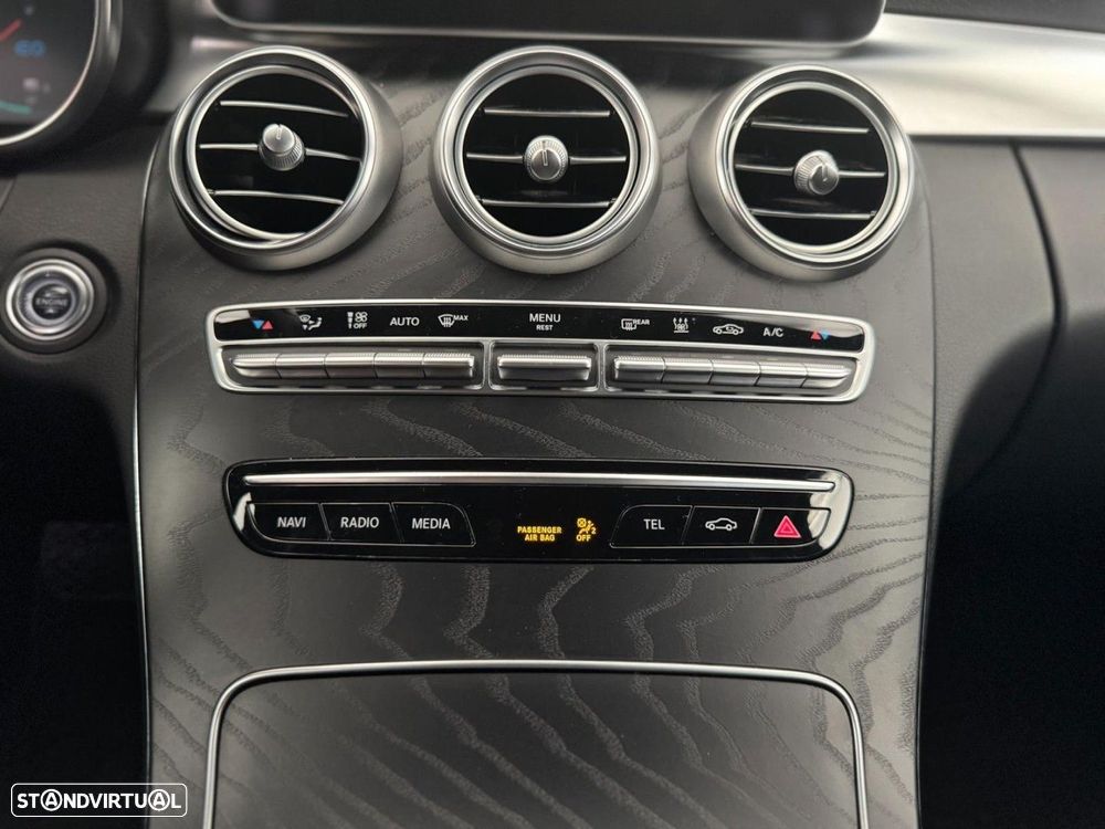 Mercedes-Benz C 300 de Avantgarde - 33