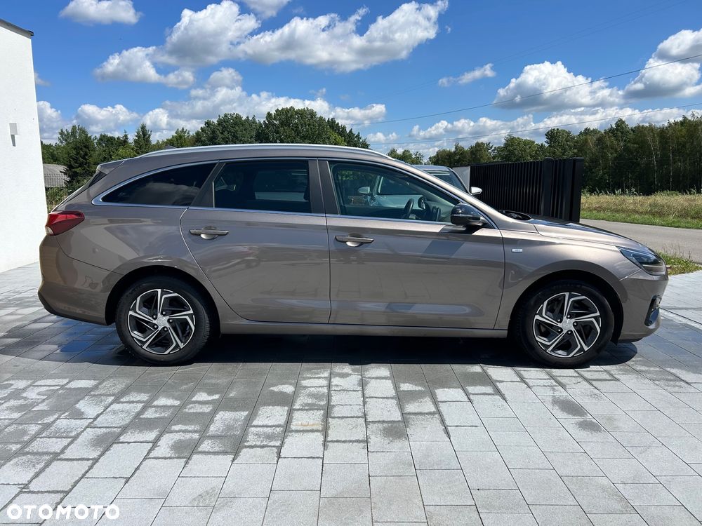 Hyundai i30 1.5 T-GDI 48V Smart - 4