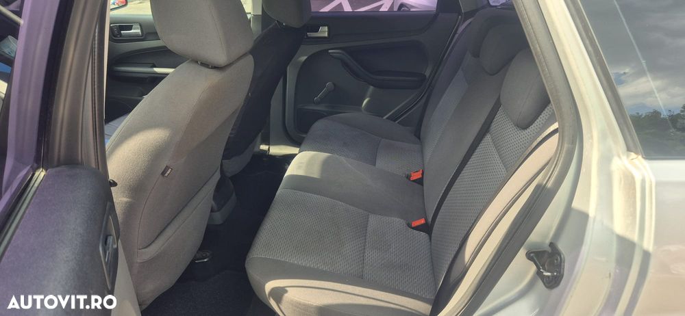 FORD Focus 2007 — imagine 5