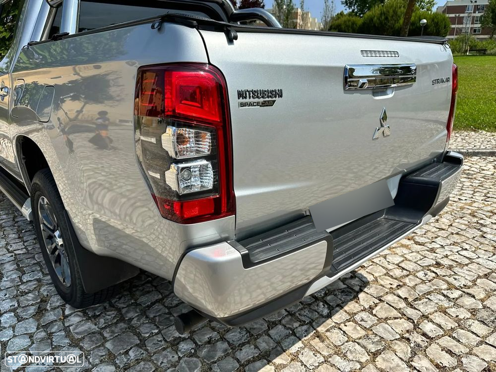 Mitsubishi L200 2.3 DI-D CD Invite 4WD - 6