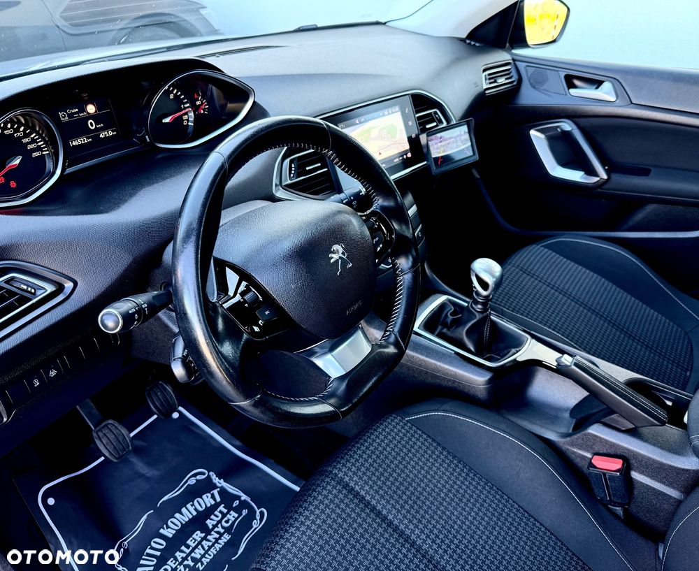 Peugeot 308 BlueHDi FAP 120 Stop&Start Allure - 17