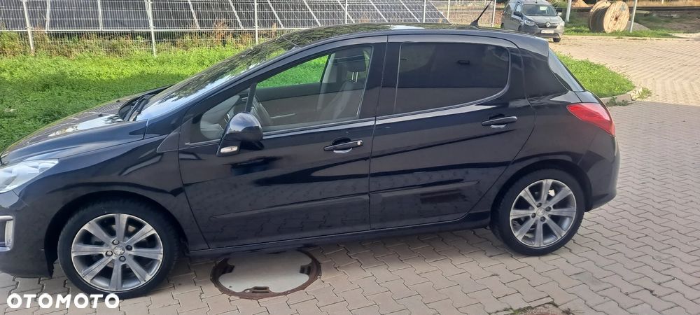 Peugeot 308 e-HDi FAP 110 Stop&Start EGS6 Allure - 15