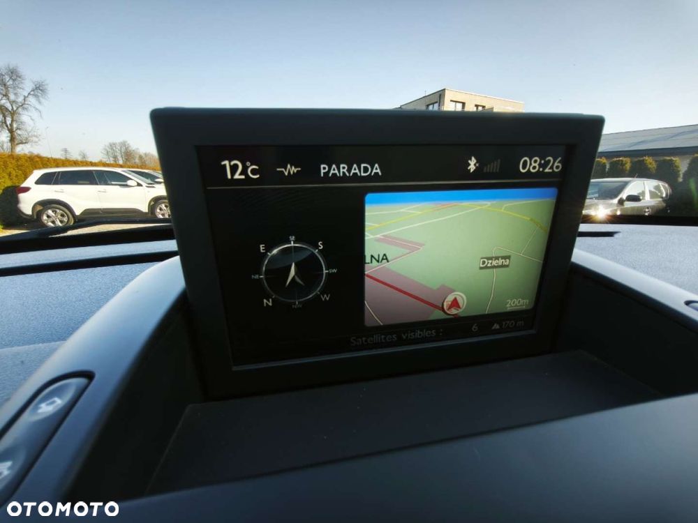 Peugeot 3008 - 11