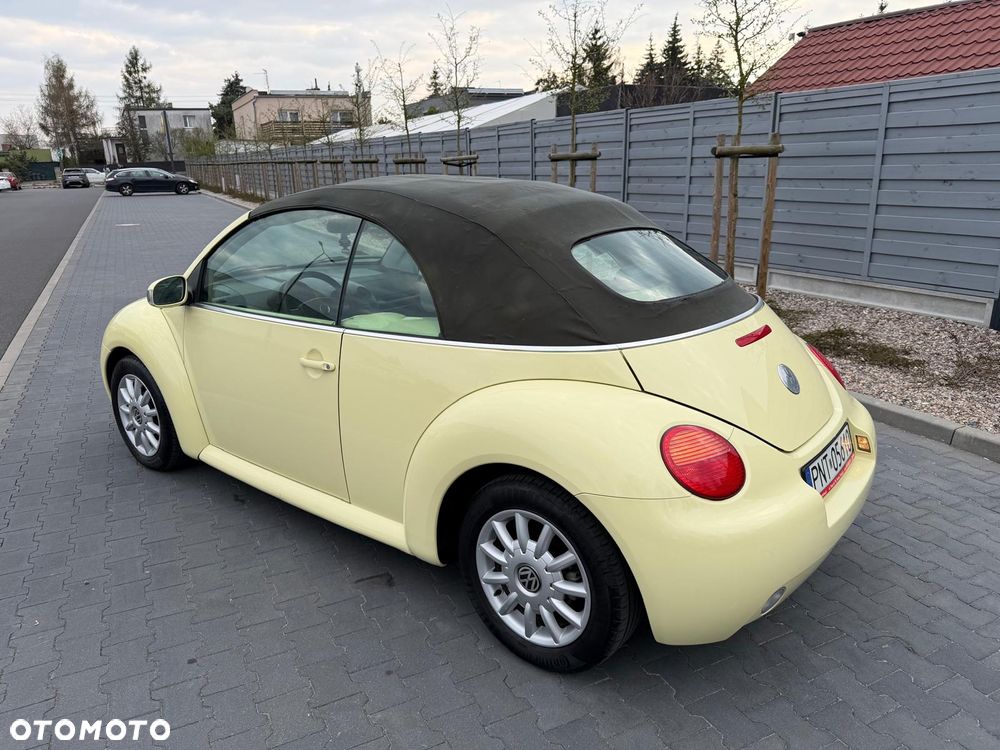 Volkswagen New Beetle 2.0 - 10