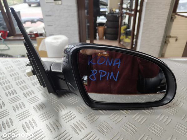 Hyundai Kona prawe lusterko Europa 8PIN