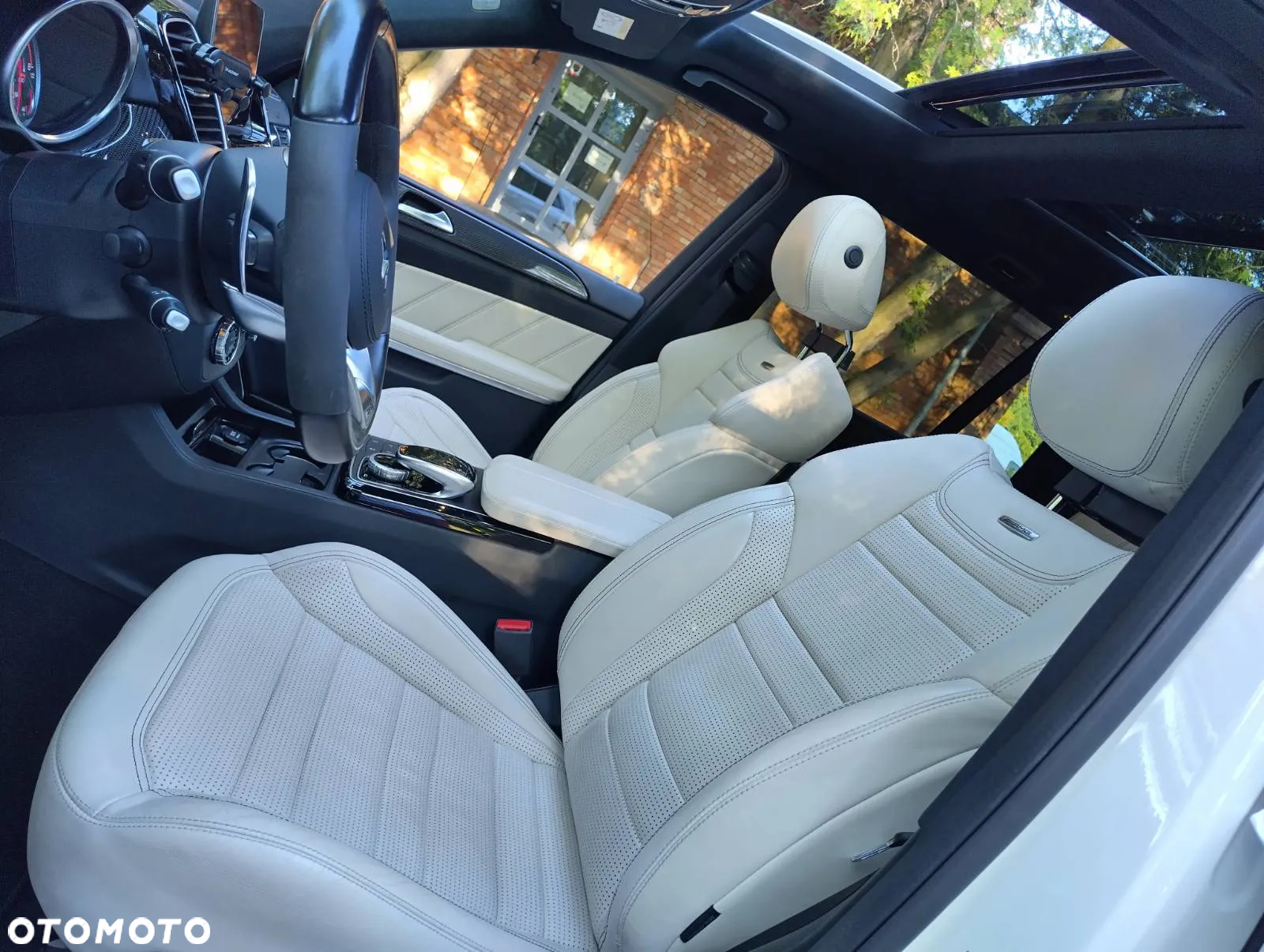 Mercedes-Benz GLS AMG 63 4Matic AMG Speedshift 7G-TRONIC - 23