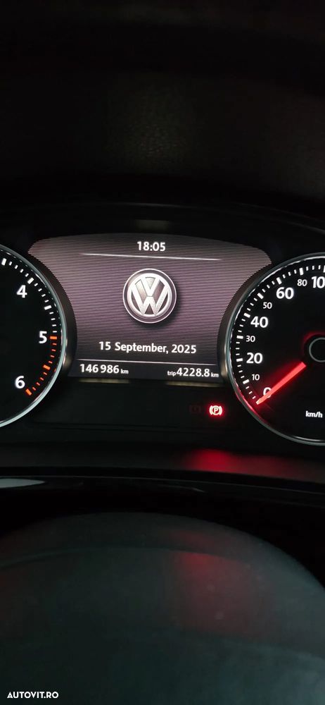 Volkswagen Touareg 3.0 V6 TDI BMT - 11
