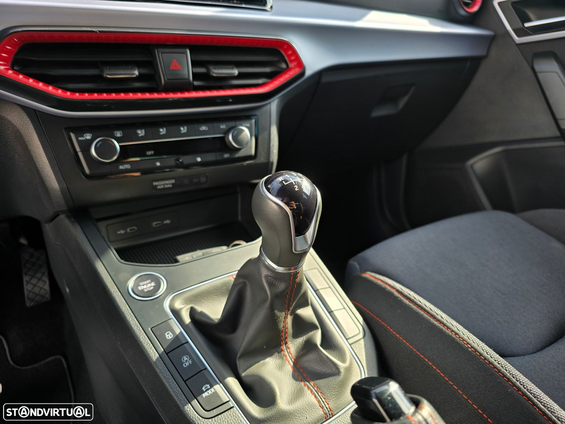 SEAT Ibiza 1.0 TSI FR - 35