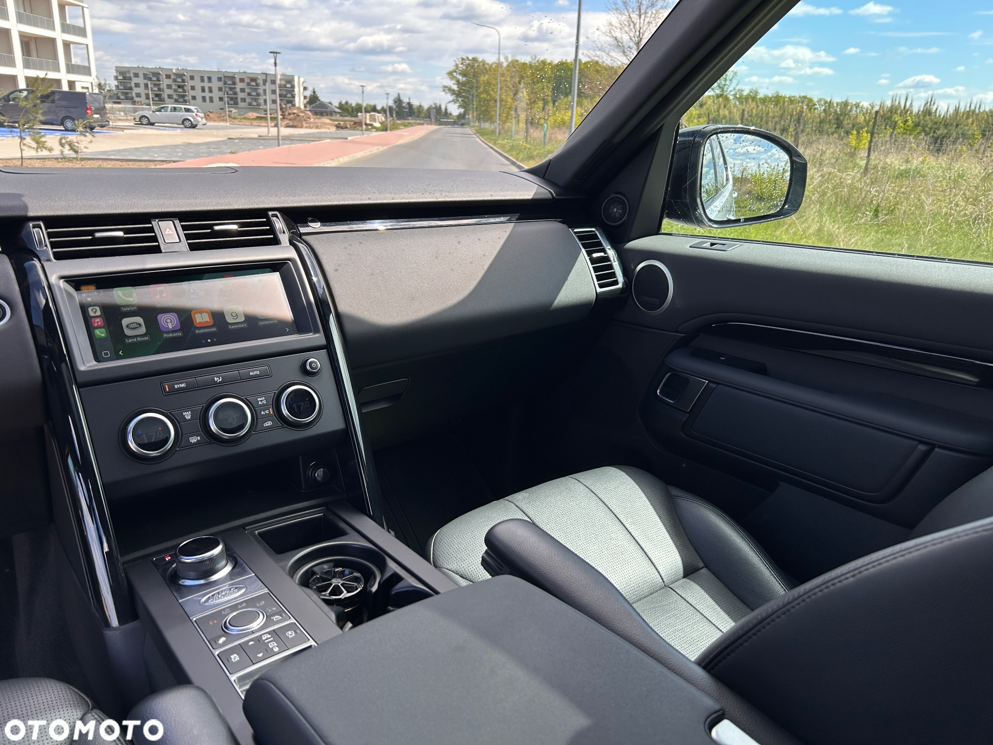 Land Rover Discovery V 3.0 Si6 SE - 28