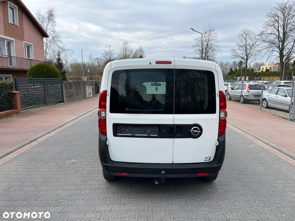 Opel Combo - 8