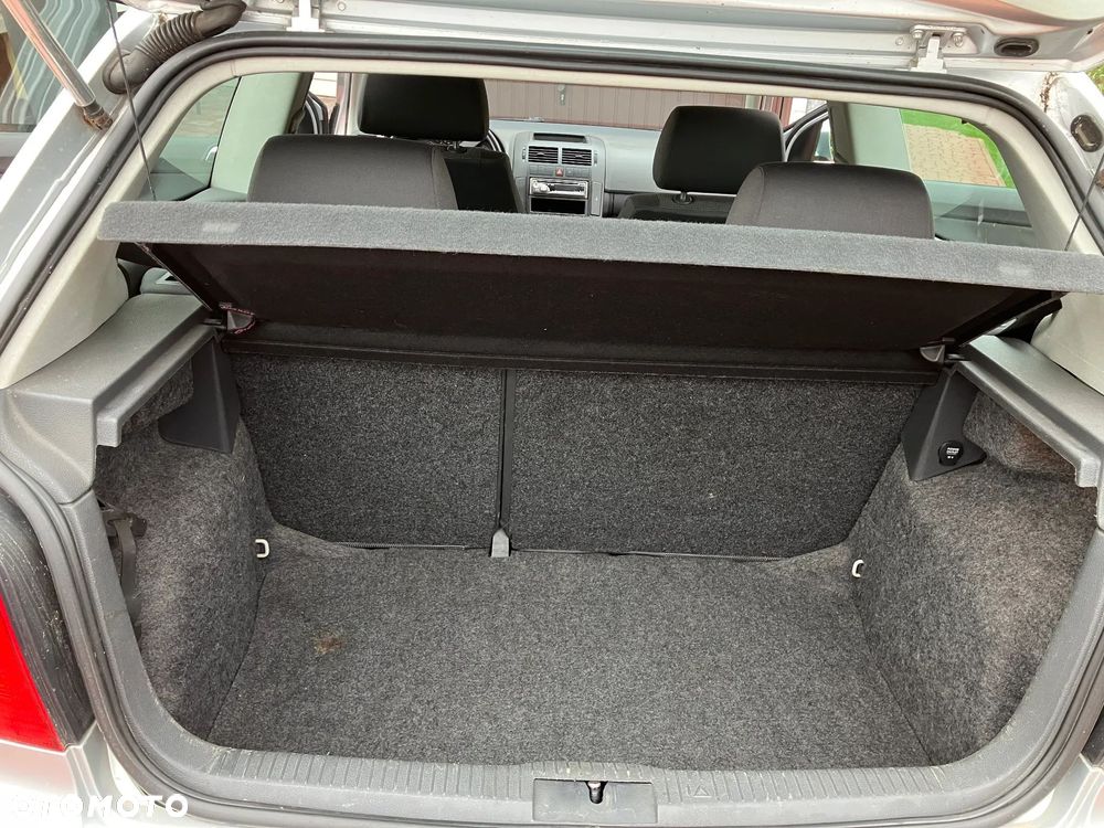 Volkswagen Polo 1.2 12V Comfortline - 13