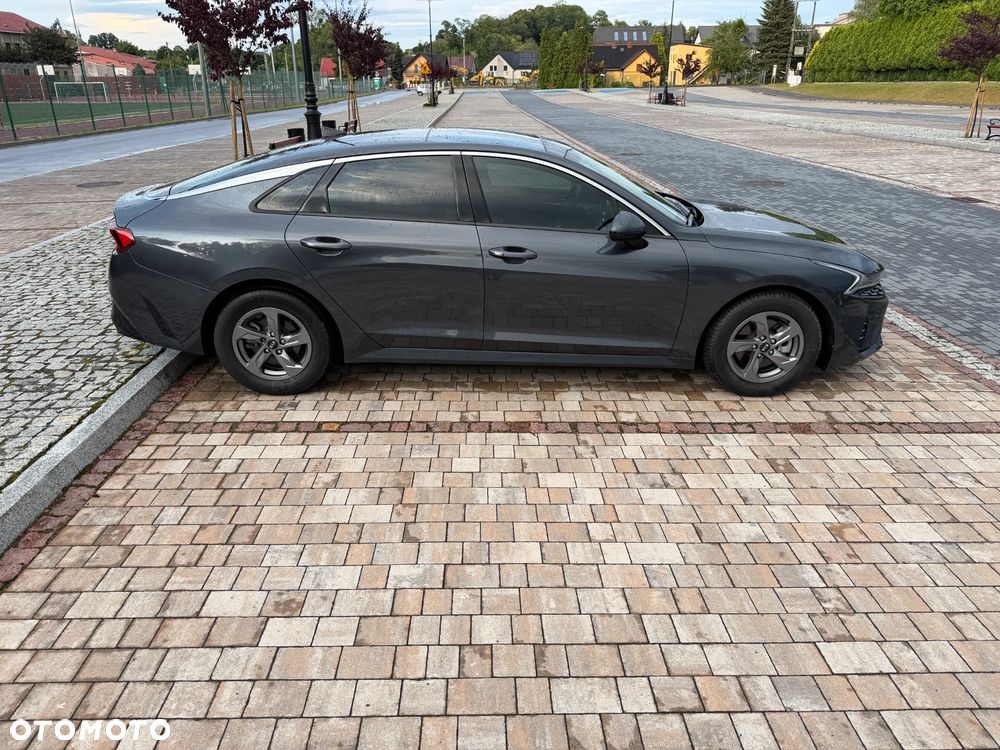 Kia K5 - 8