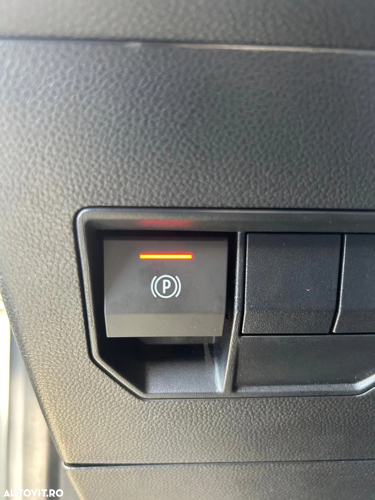 Dacia Duster HEV 140 Journey - 9