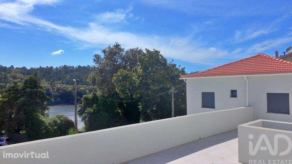Casa / Villa T4 em Gondomar (São Cosme), Valbom e Jovim de 380,00 m2 - Grande imagem: 4/30