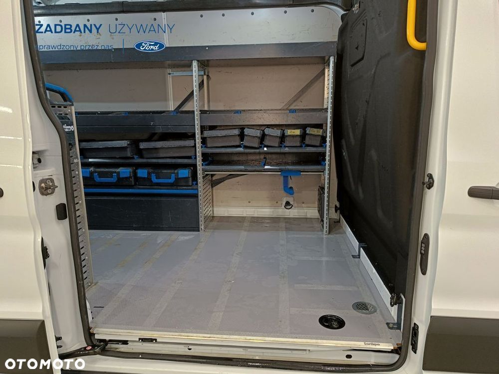 Ford Transit - 6