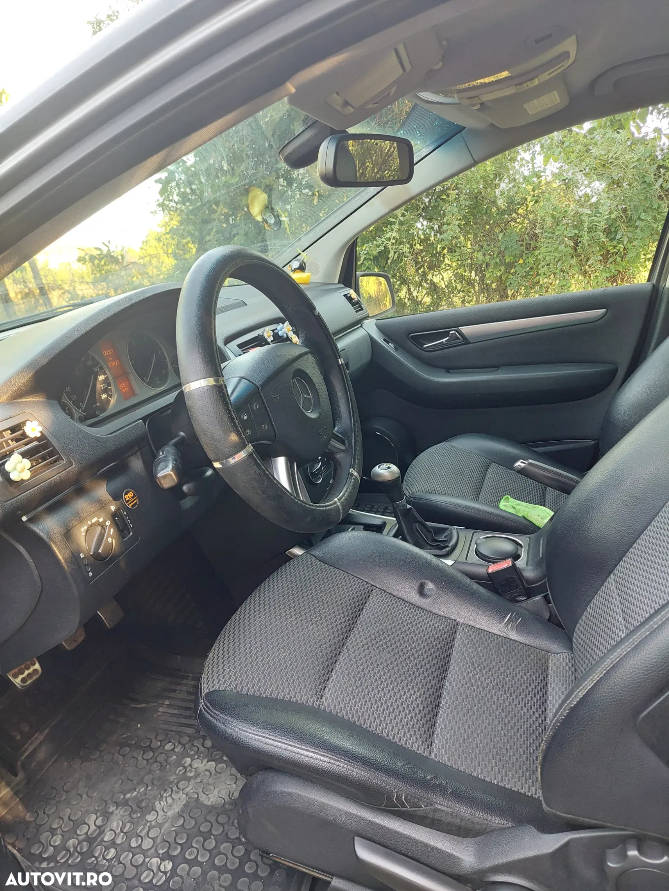 Mercedes-Benz B 180 CDI - 2