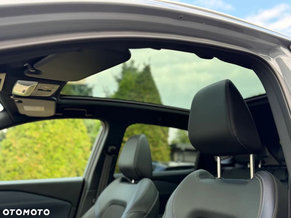 Nissan Qashqai 1.3 DIG-T MHEV N-Connecta Xtronic - 10