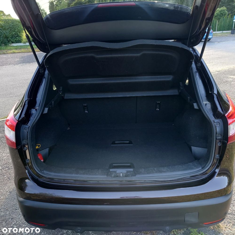 Nissan Qashqai 1.6 DCi N-Connecta - 15