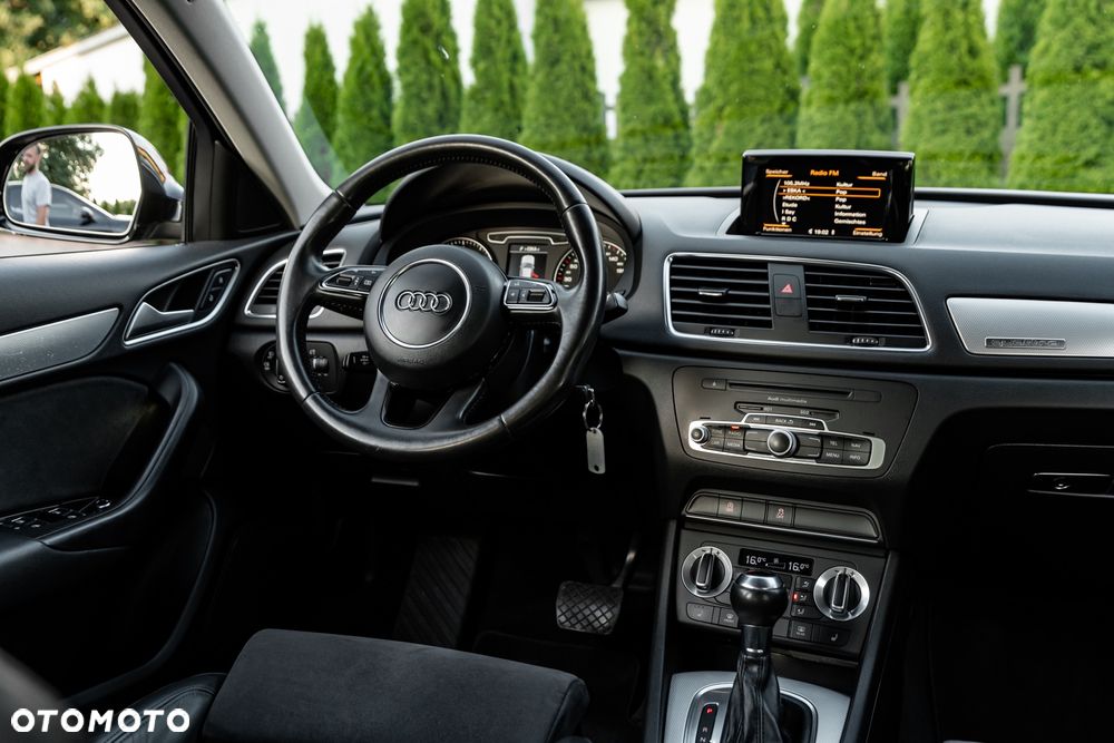 Audi Q3 2.0 TFSI Quattro S tronic - 28